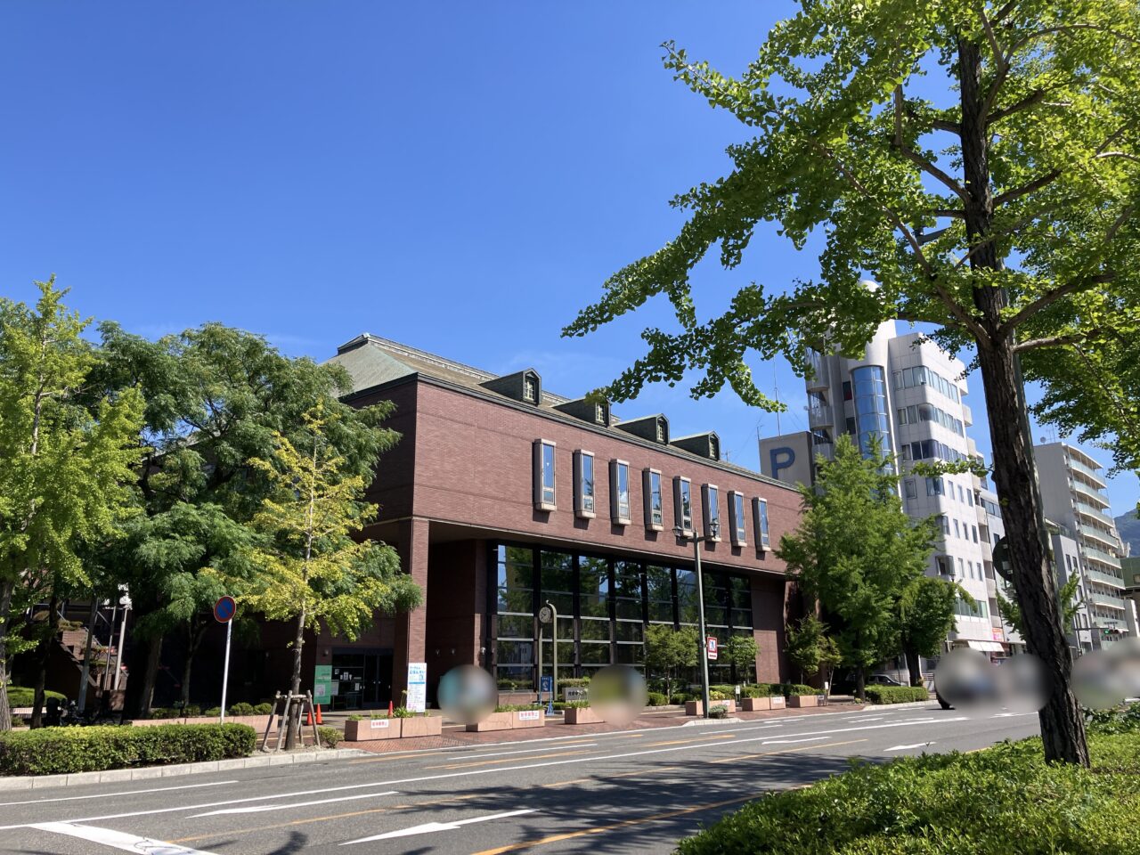 中央図書館